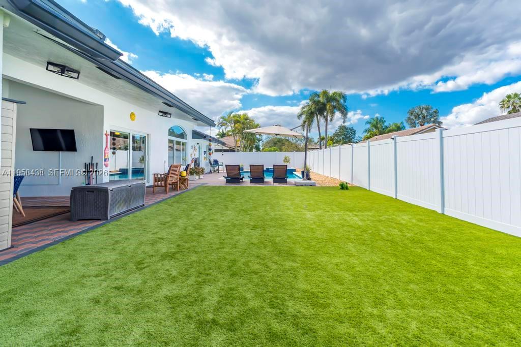 PASADENA AT CHAPEL TRAIL - Residential