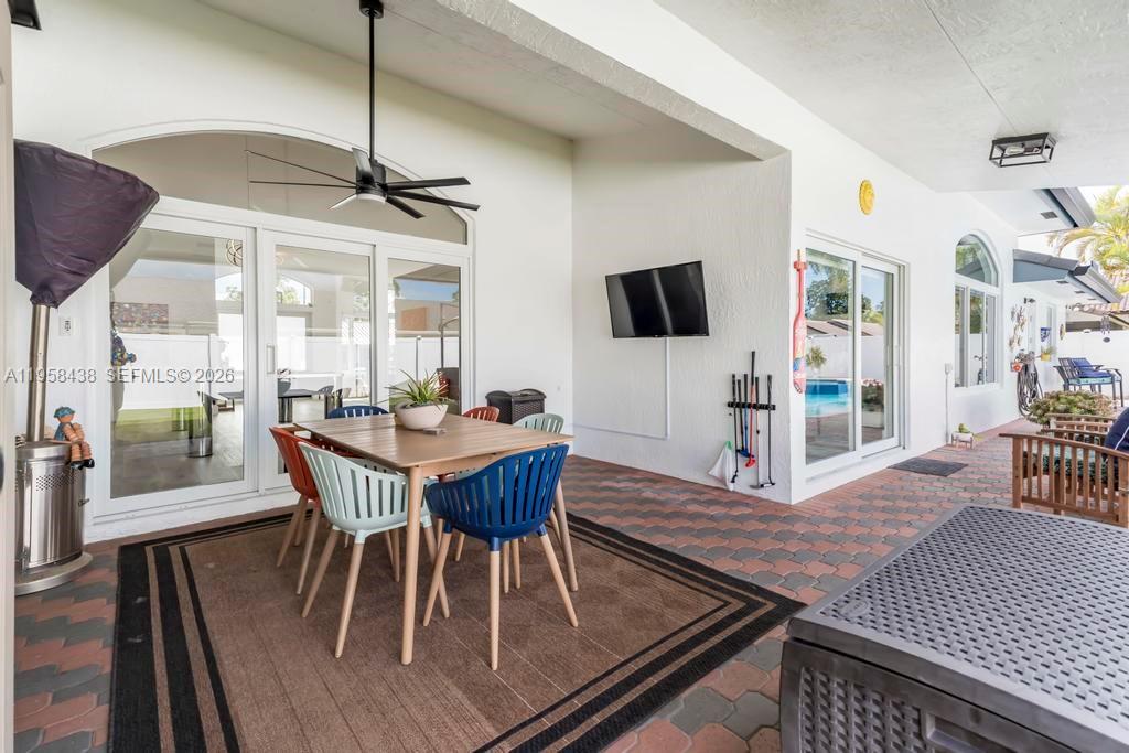 PASADENA AT CHAPEL TRAIL - Residential