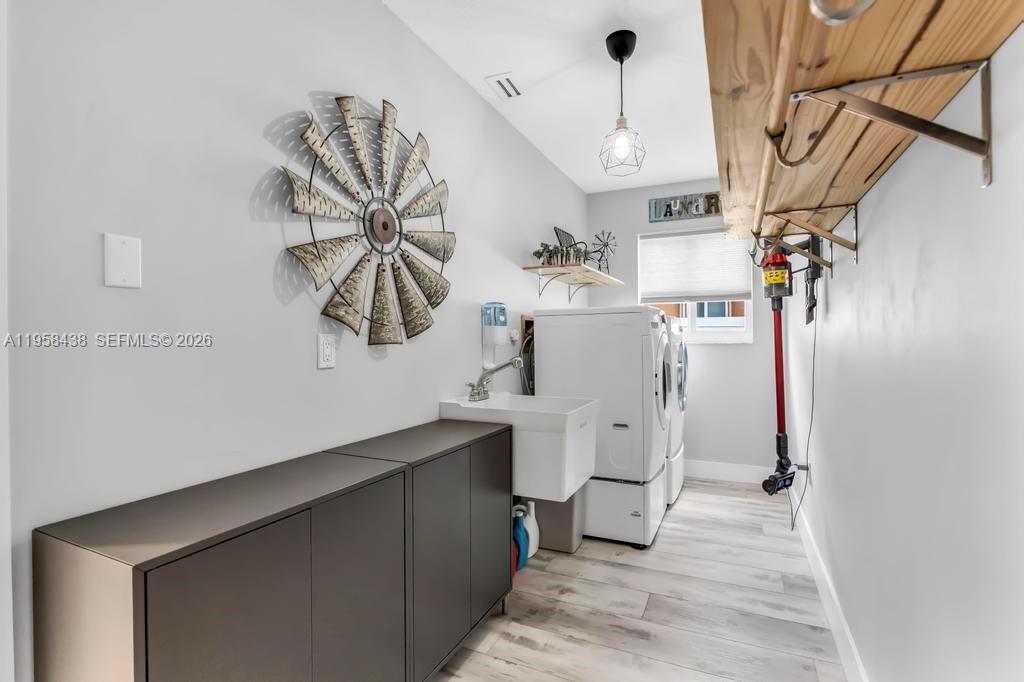 PASADENA AT CHAPEL TRAIL - Residential