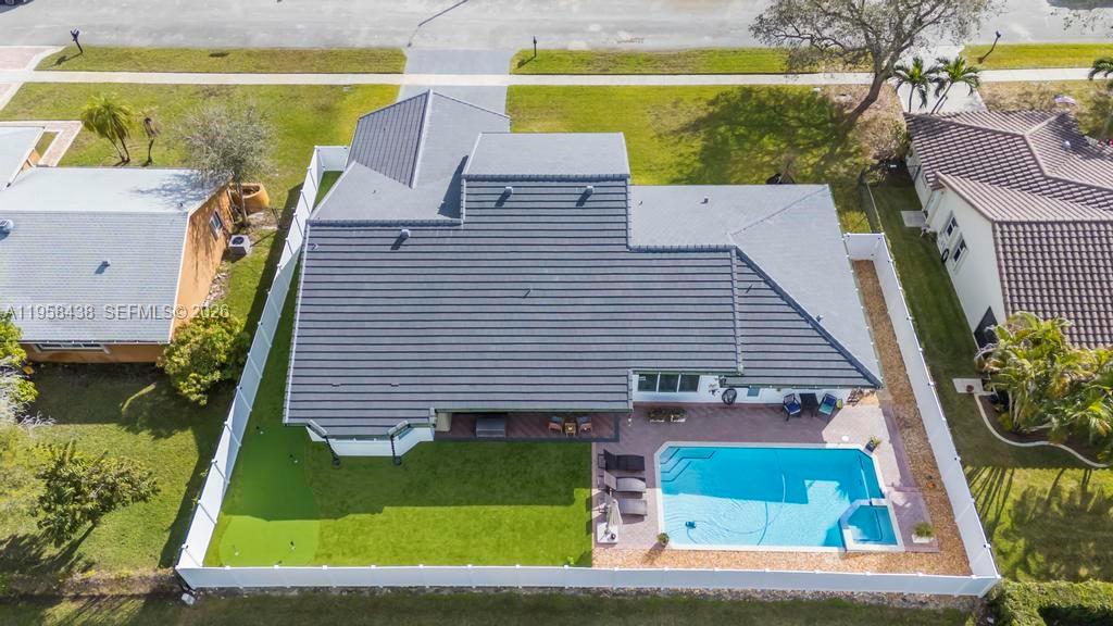 PASADENA AT CHAPEL TRAIL - Residential