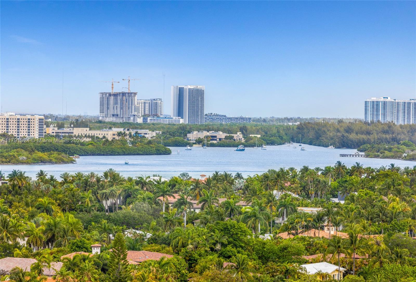 BALMORAL CONDO - Residential