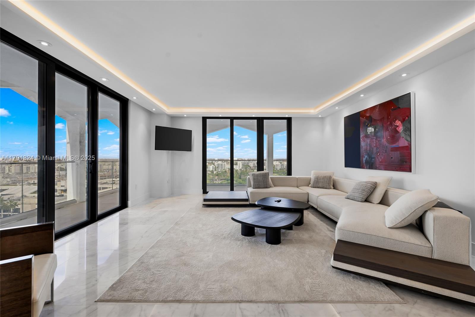 BALMORAL CONDO - Residential
