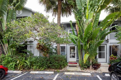 A home in Wilton Manors