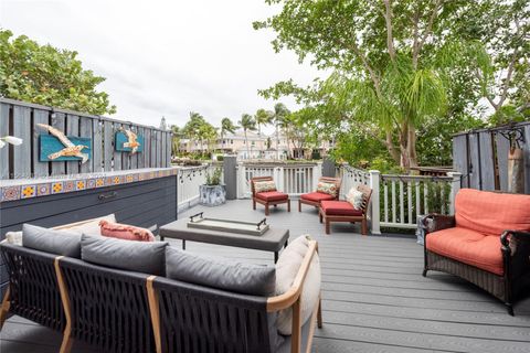 A home in Wilton Manors