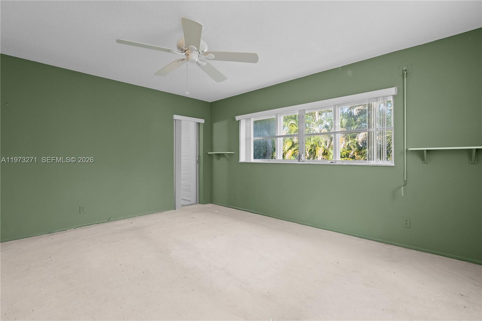 FAIRWAYS ROYALE CONDO - Residential