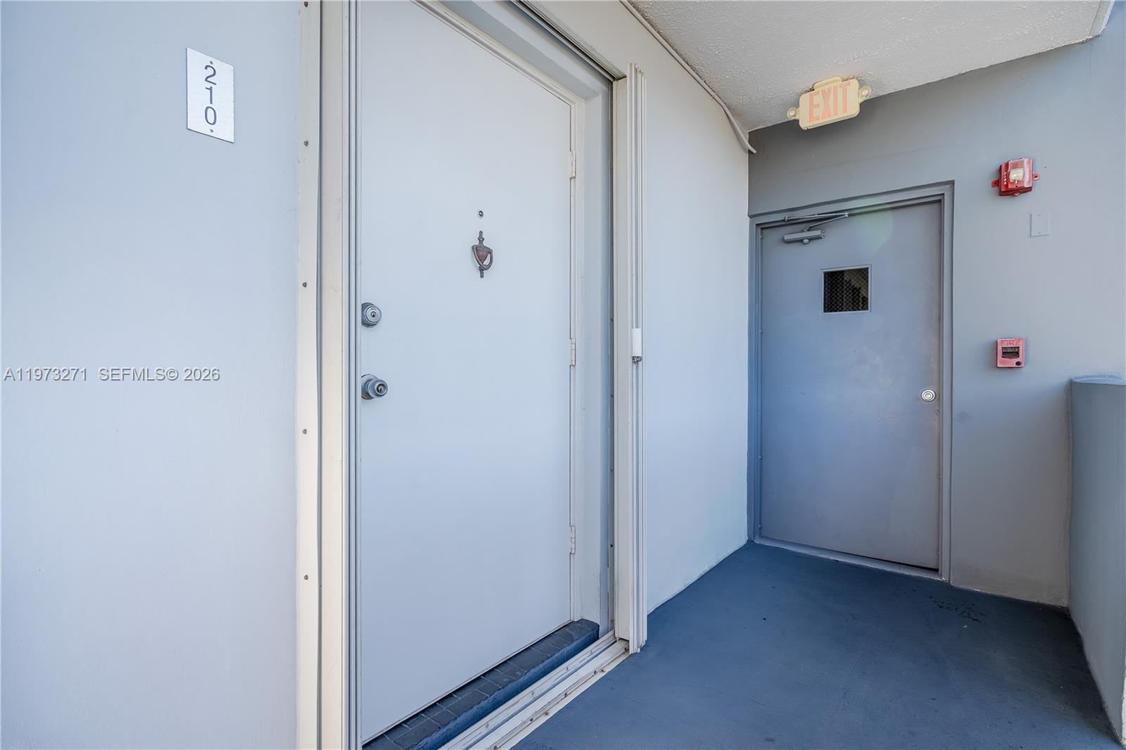 FAIRWAYS ROYALE CONDO - Residential