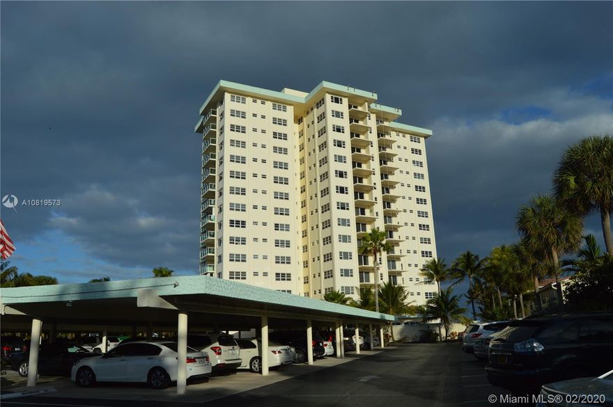 Furnished 2 bedroom top floor unit at Starlight Towers in desirable beachfront area of Lauderdale By The Sea. This unit features open living room / dining room / kitchen layout with french doors to a guest bedroom and master bedroom. Direct water views from both bedrooms and balcony ranging from Northeast to West-Northwest. Great complex with pool, gym, shuffleboard, and private beach access.  Rent for $2,300/mo Apr 1-Dec 31 and $3,200/mo Jan 1-Apr 30.  Annual lease available for $2,600/mo.  Available for 1/1/21 move in.