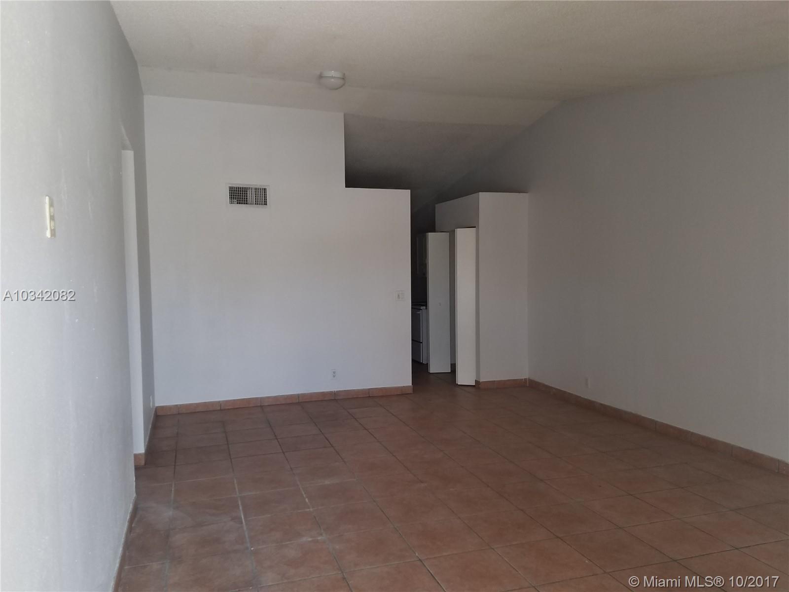 Del Prado Gardens Sec 01 - Residential Lease