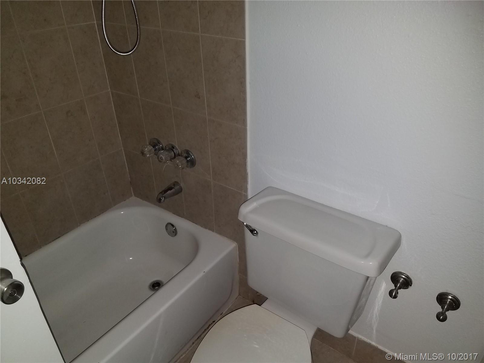 Del Prado Gardens Sec 01 - Residential Lease