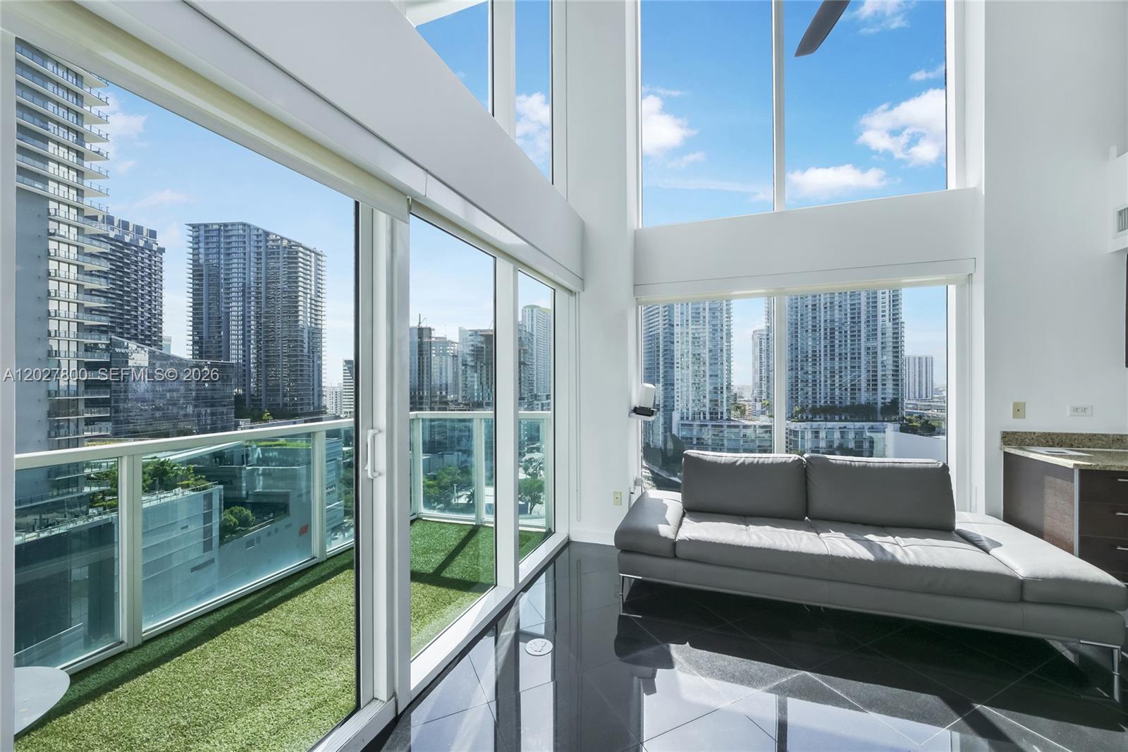 BRICKELL ON THE RIVER S T - Residential