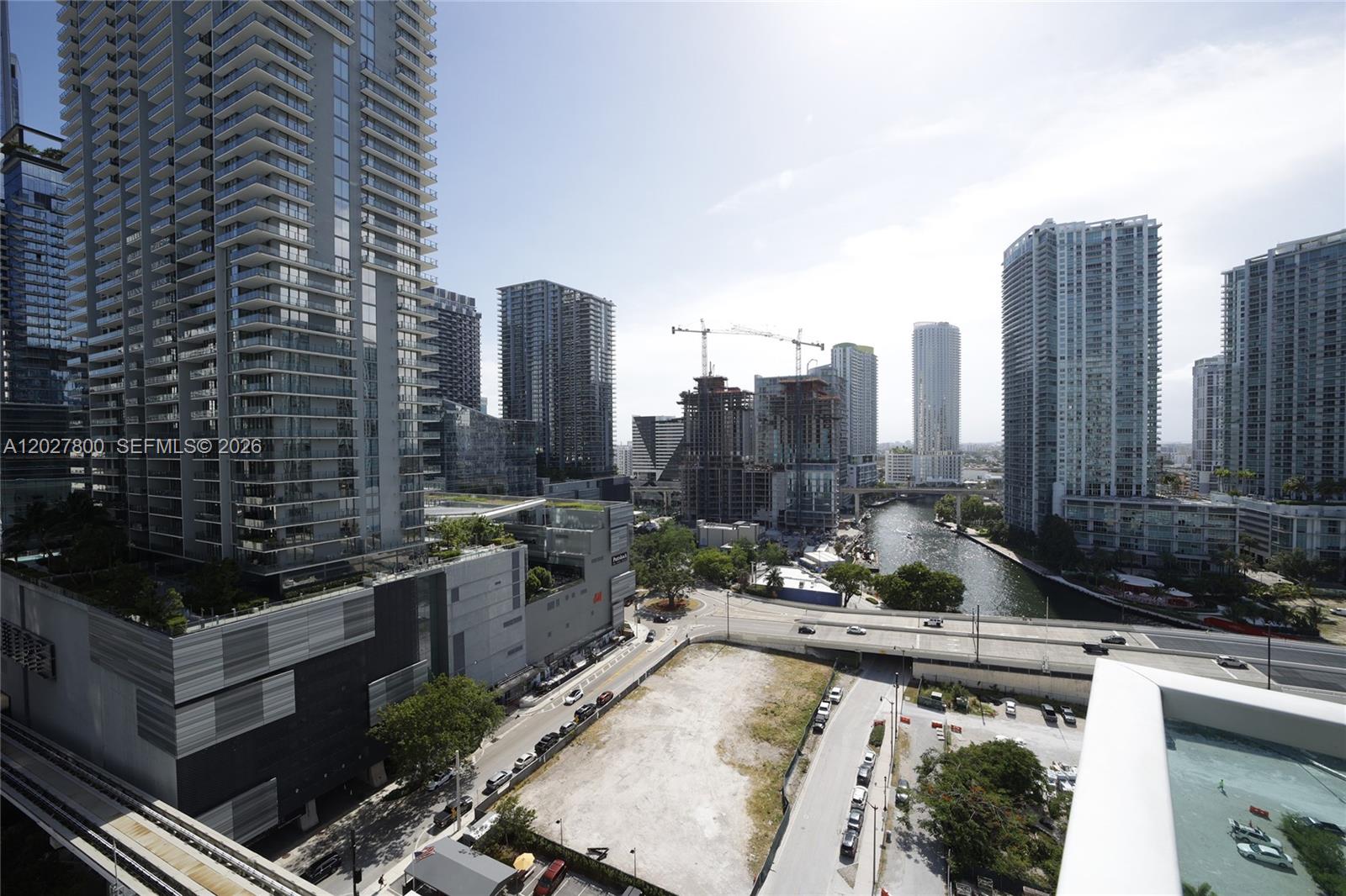 BRICKELL ON THE RIVER S T - Residential