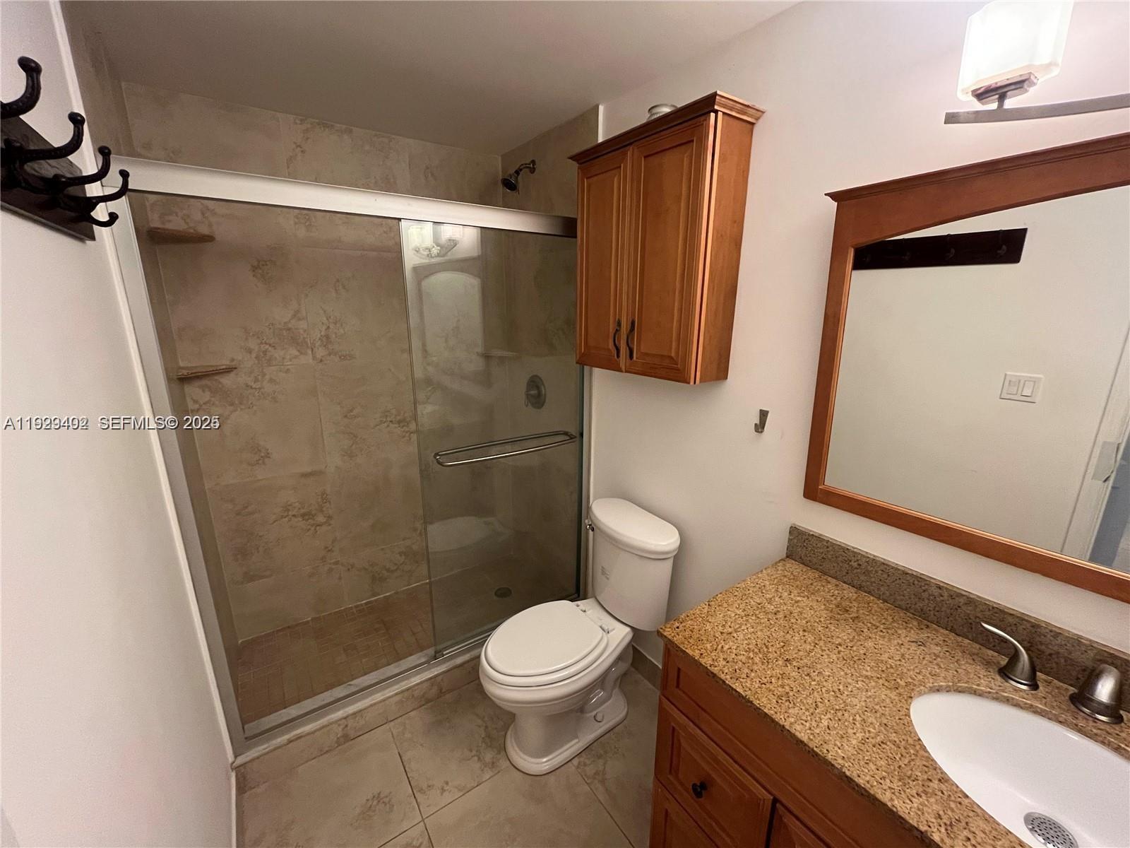 BRIARWOOD CLUB CONDO 3 - Residential Lease