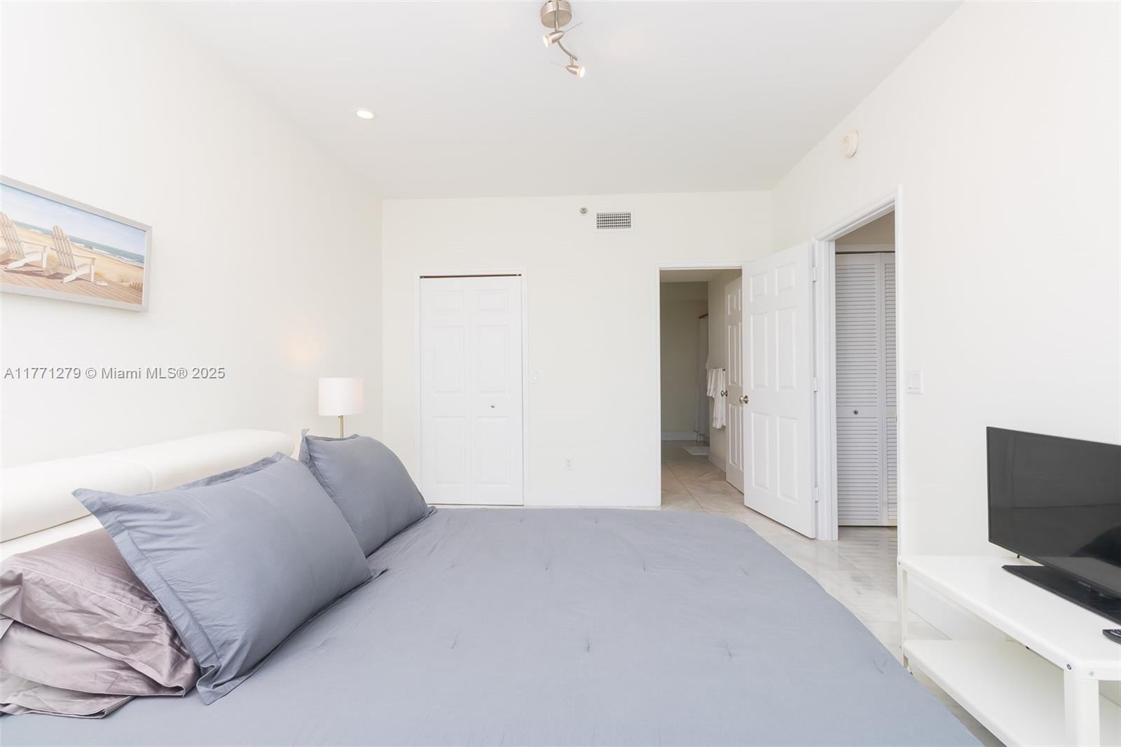 VILLAGE BY THE BAY CONDO - Residential