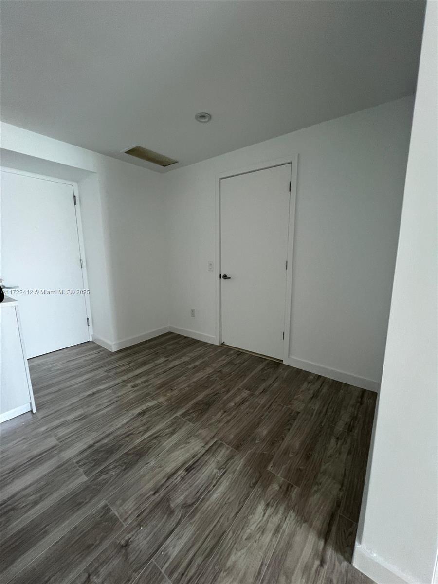 501 NE 31st St 1402