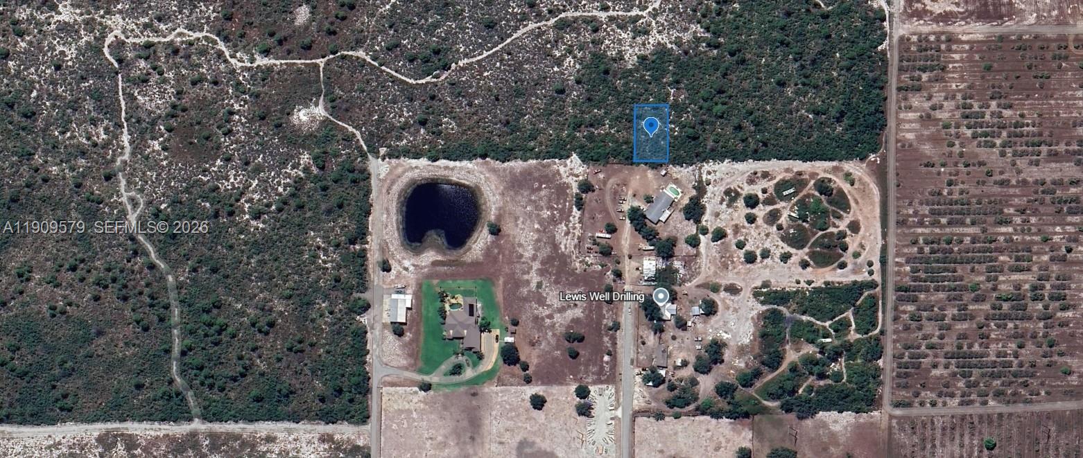 SUN N LAKES L.P - Land