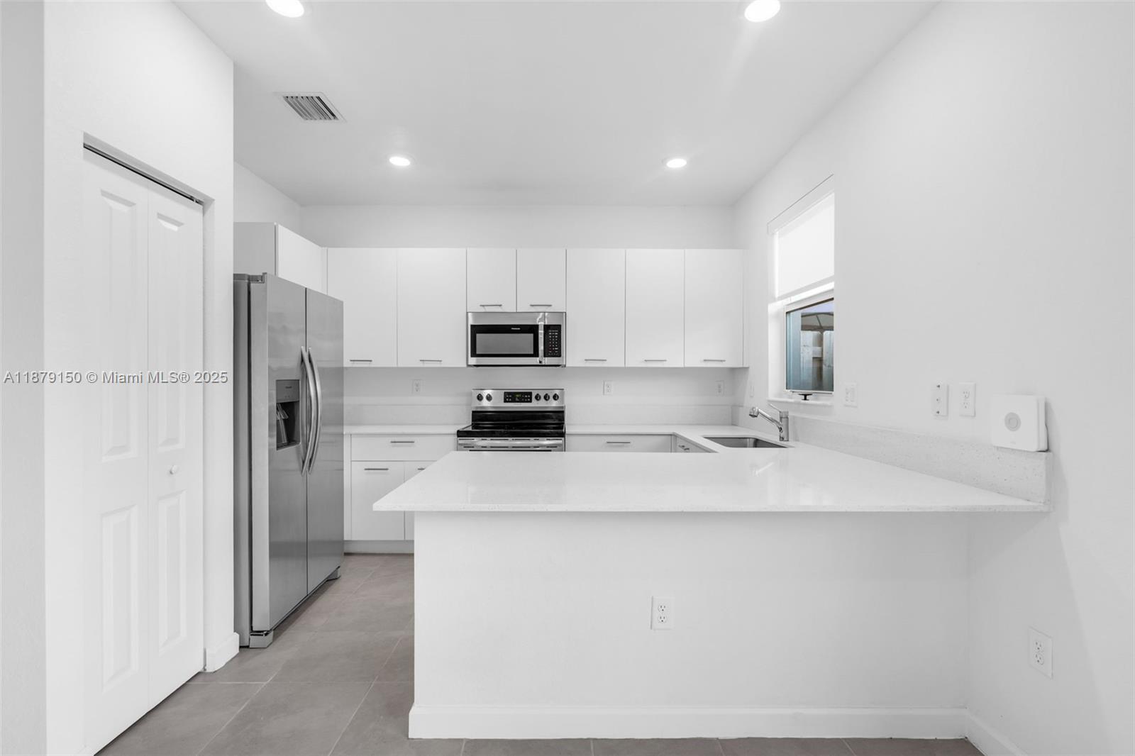 GOLF PARK SEC 1 - Residential