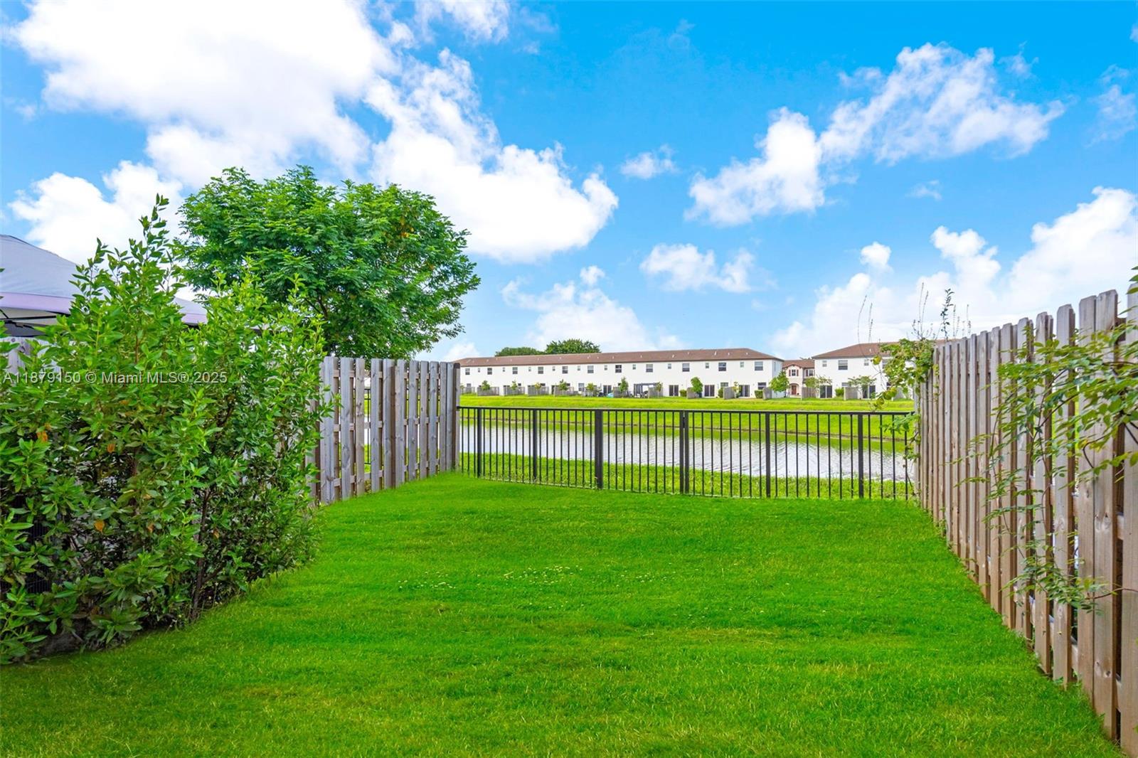 GOLF PARK SEC 1 - Residential