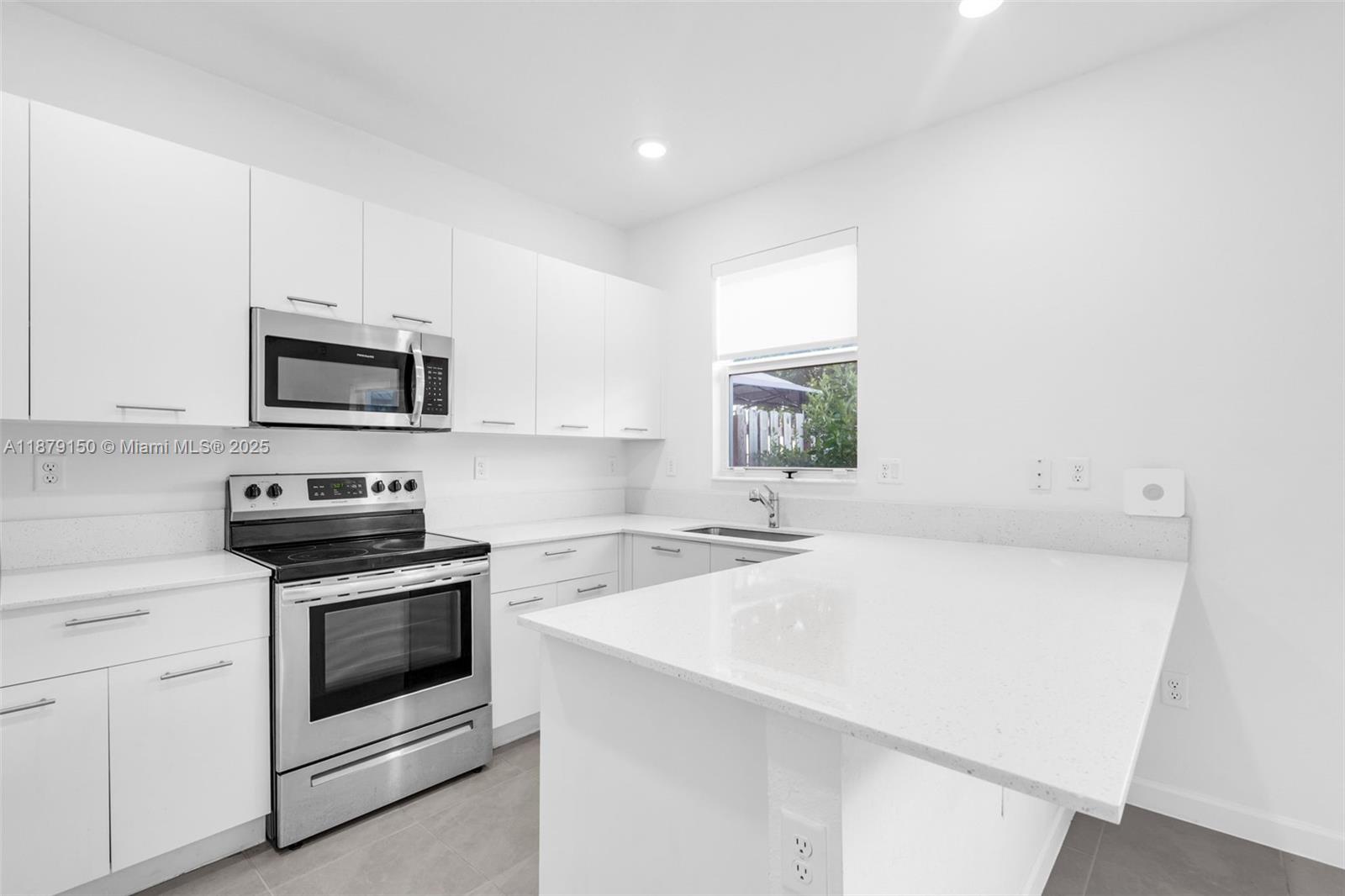 GOLF PARK SEC 1 - Residential