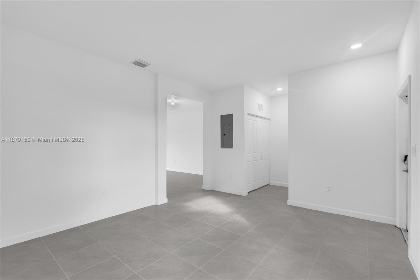 GOLF PARK SEC 1 - Residential