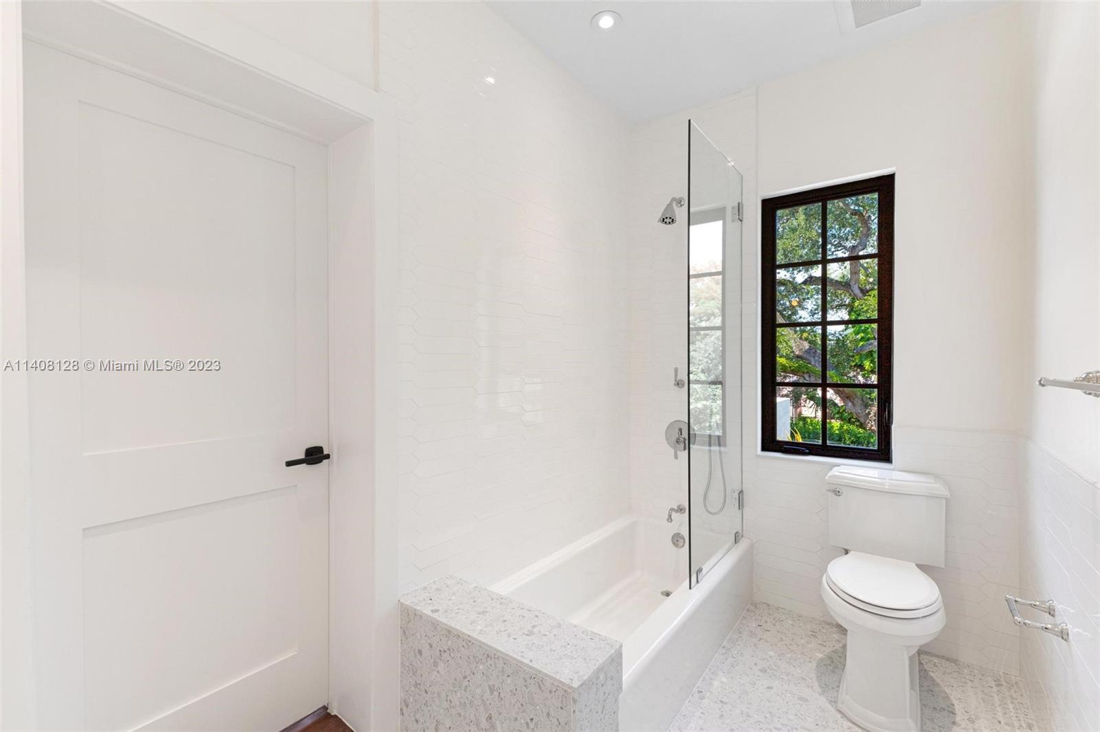 MORNINGSIDE - Residential Lease