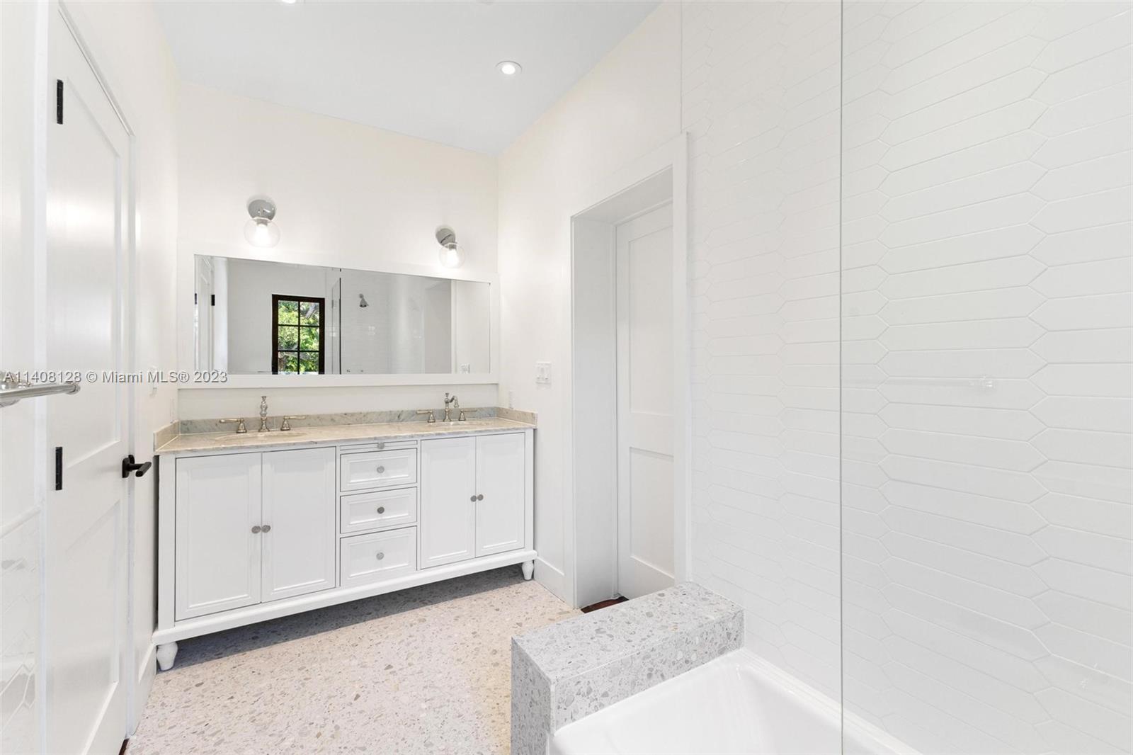 MORNINGSIDE - Residential Lease