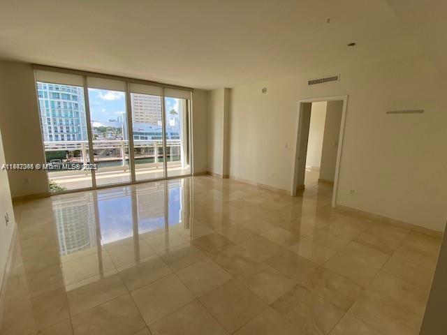 CARBONELL CONDO - Residential Lease