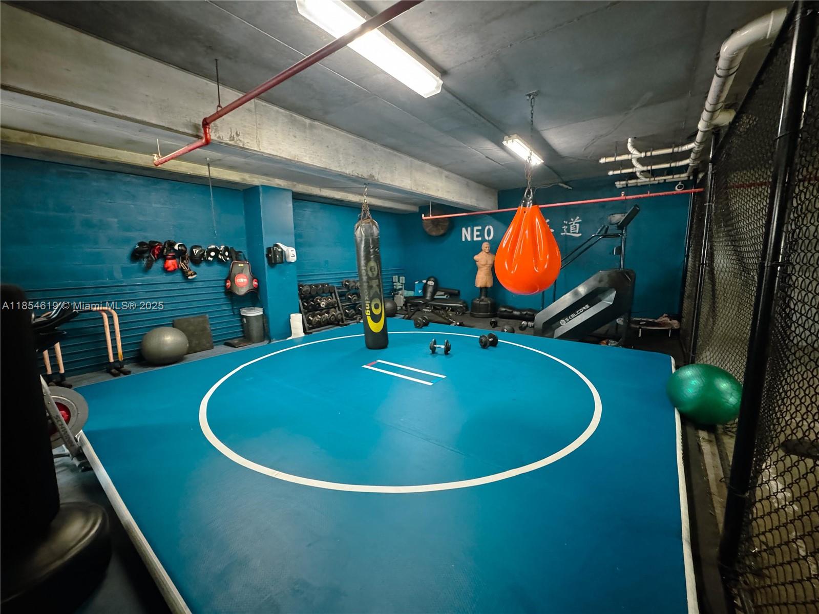 NEO VERTIKA CONDO - Residential