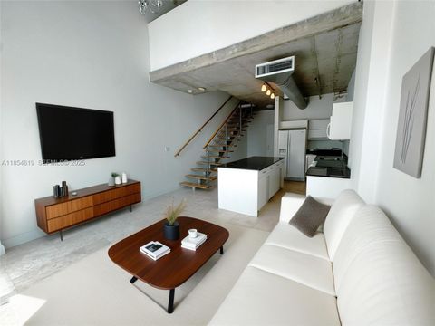 690 SW 1st Ct 2122 Miami FL 33130