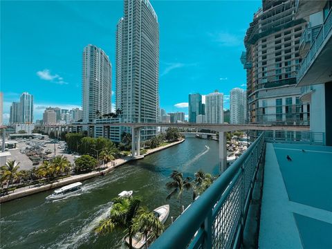690 SW 1st Ct 2122 Miami FL 33130