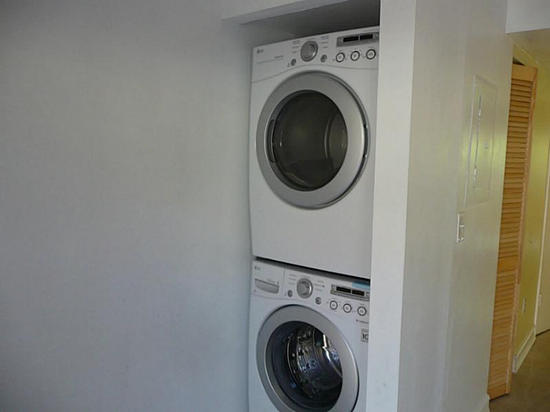 MIRA VILLAS CONDO - Residential Lease