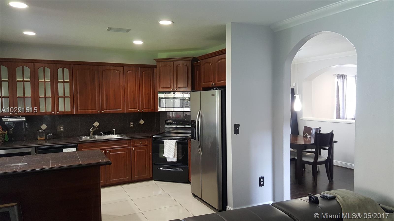 9022 SW 40 TERRACE - Residential Lease