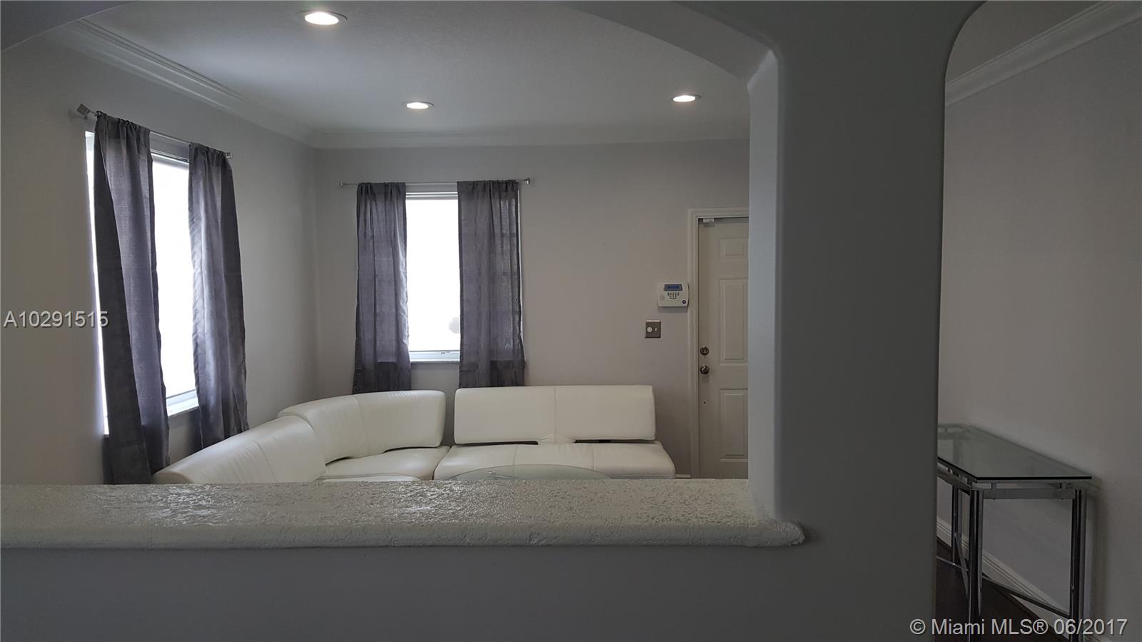 9022 SW 40 TERRACE - Residential Lease