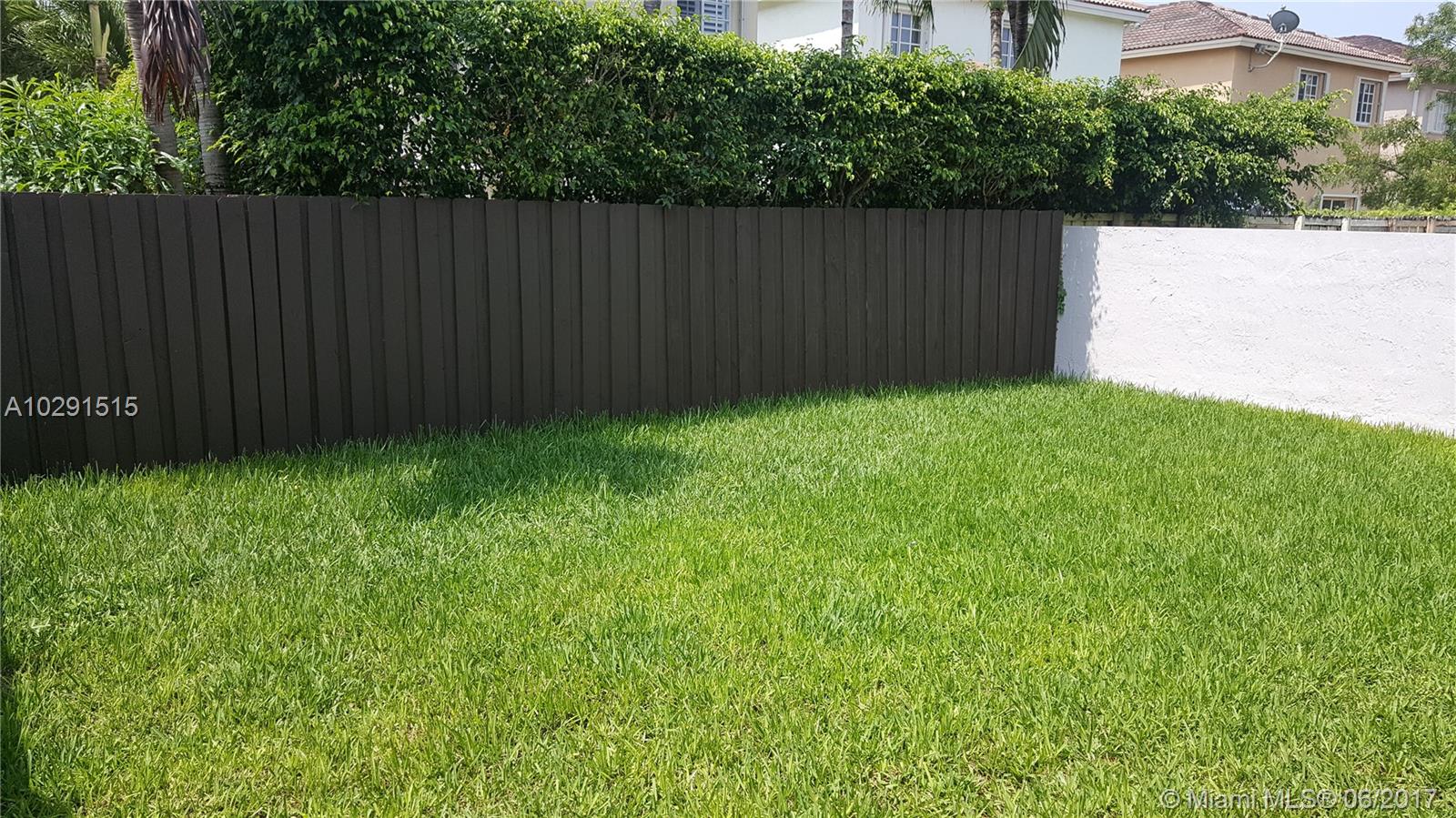 9022 SW 40 TERRACE - Residential Lease