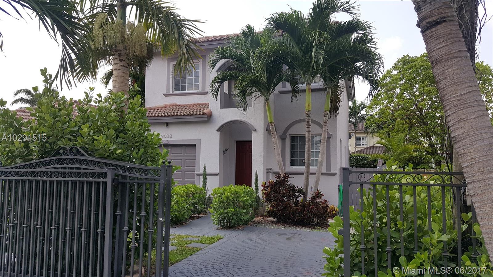 9022 SW 40 TERRACE - Residential Lease