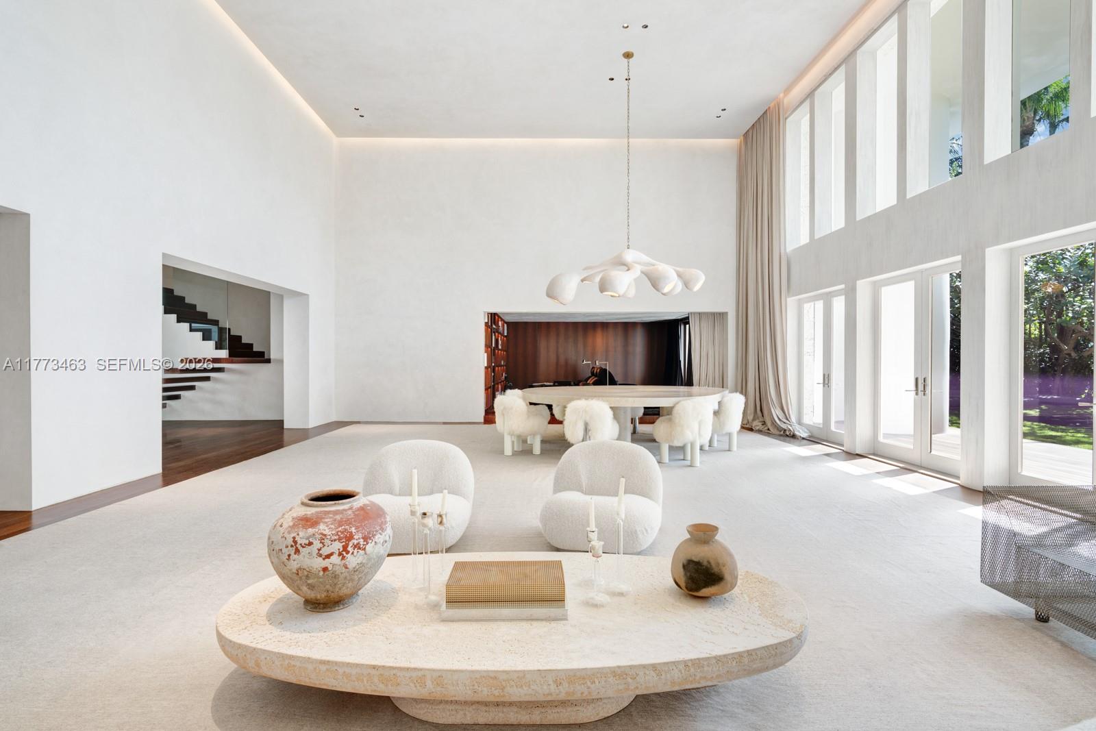 SUNSET ISLANDS-ISLAND NO - Residential