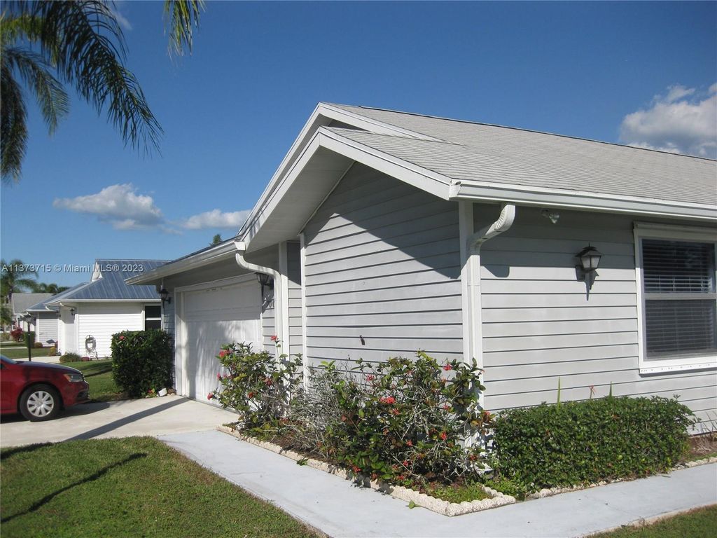 Photo of 7001 SE Lillian Ct, Stuart, FL 34997 (MLS # A11373715)