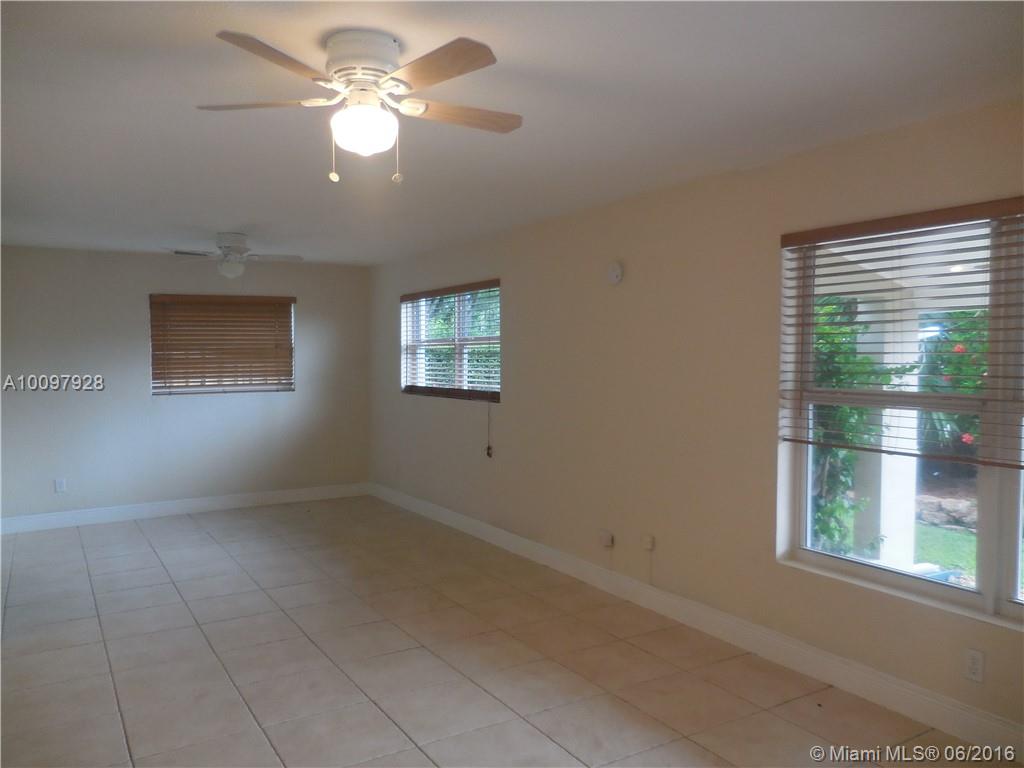 Avon Isles 40-31 B - Residential