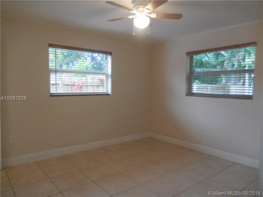 Avon Isles 40-31 B - Residential