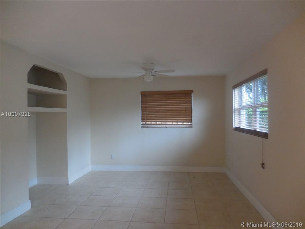 Avon Isles 40-31 B - Residential