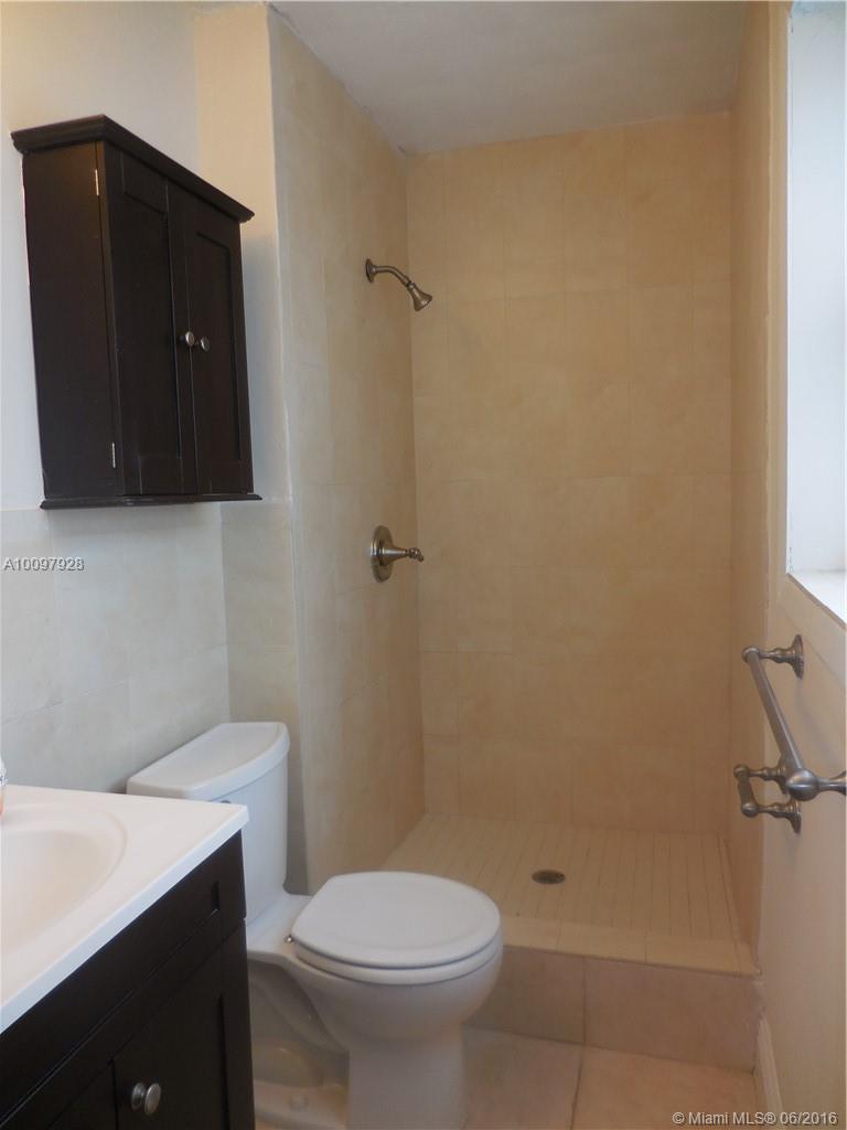 Avon Isles 40-31 B - Residential