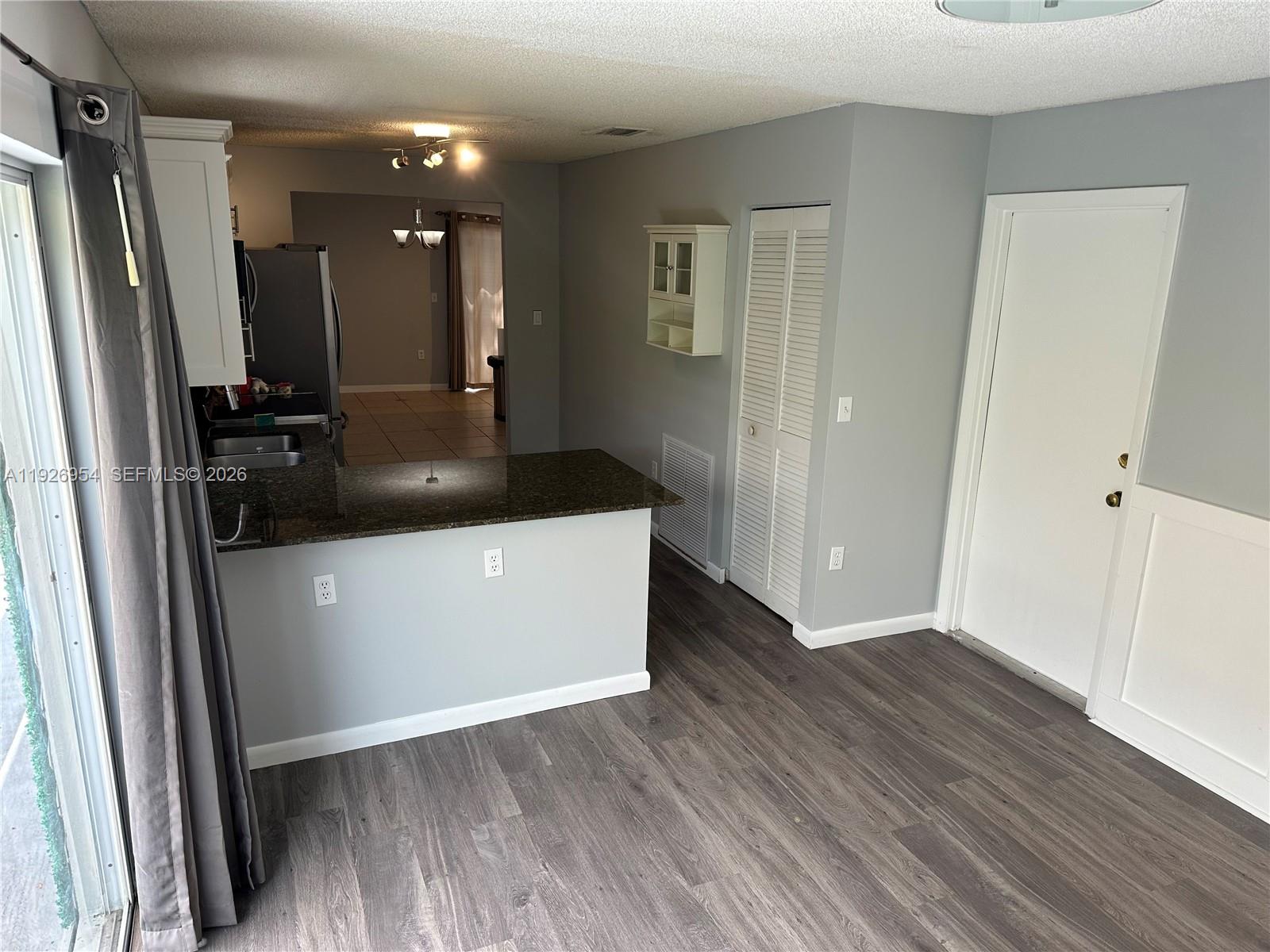 LAKES BY THE BAY SEC 6 - Residential