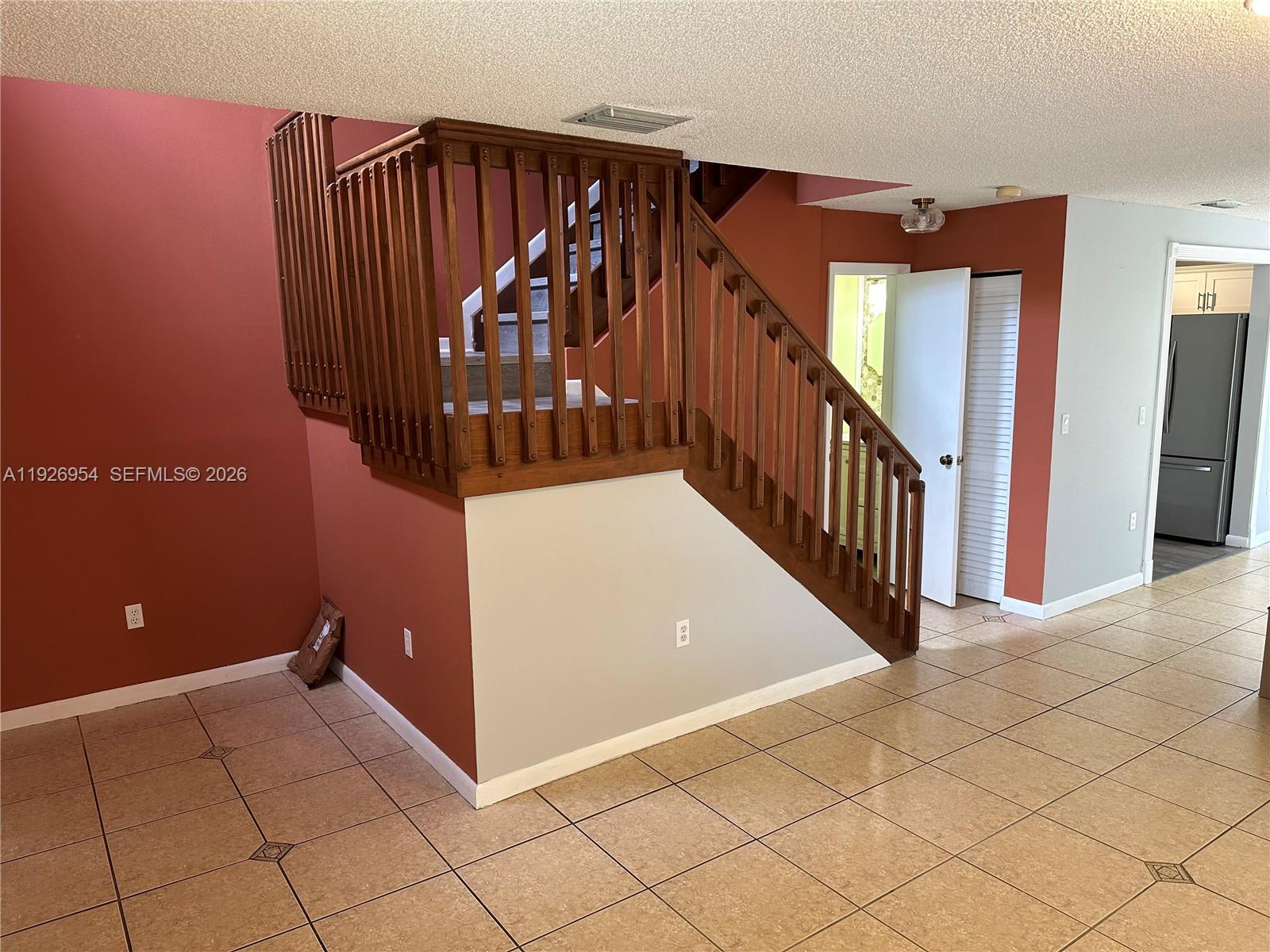 LAKES BY THE BAY SEC 6 - Residential