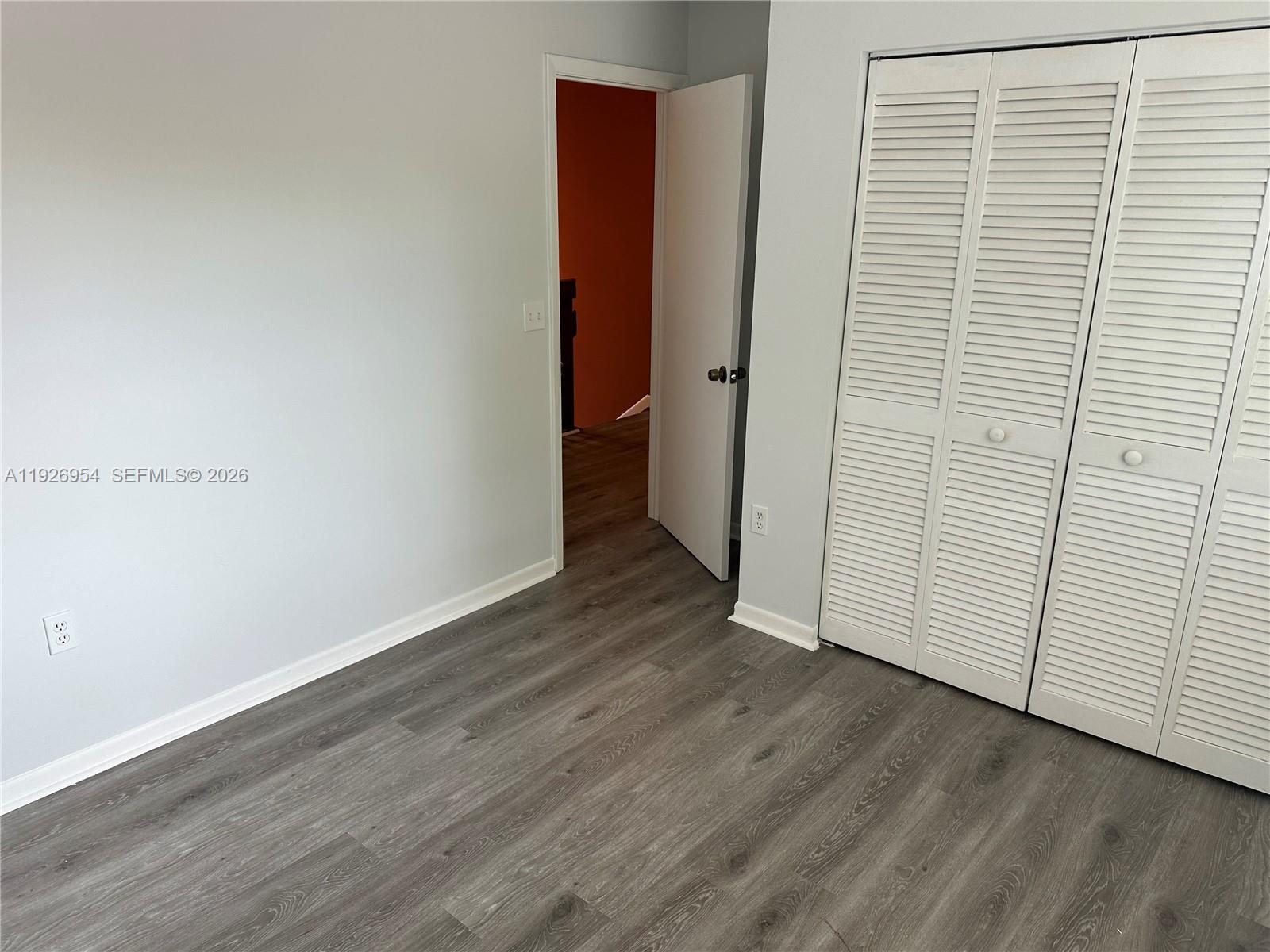 LAKES BY THE BAY SEC 6 - Residential