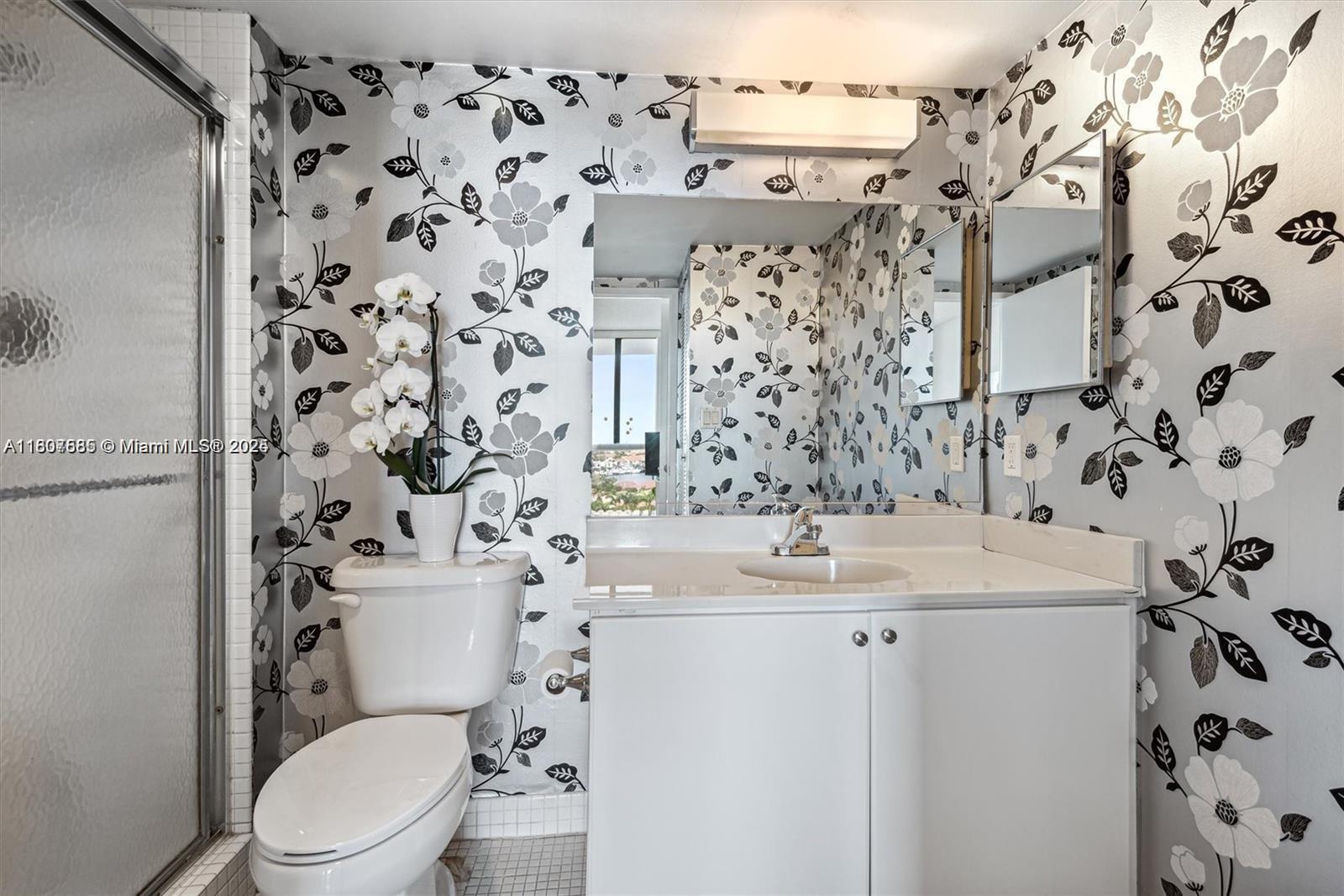 WATERVIEW CONDO - Residential