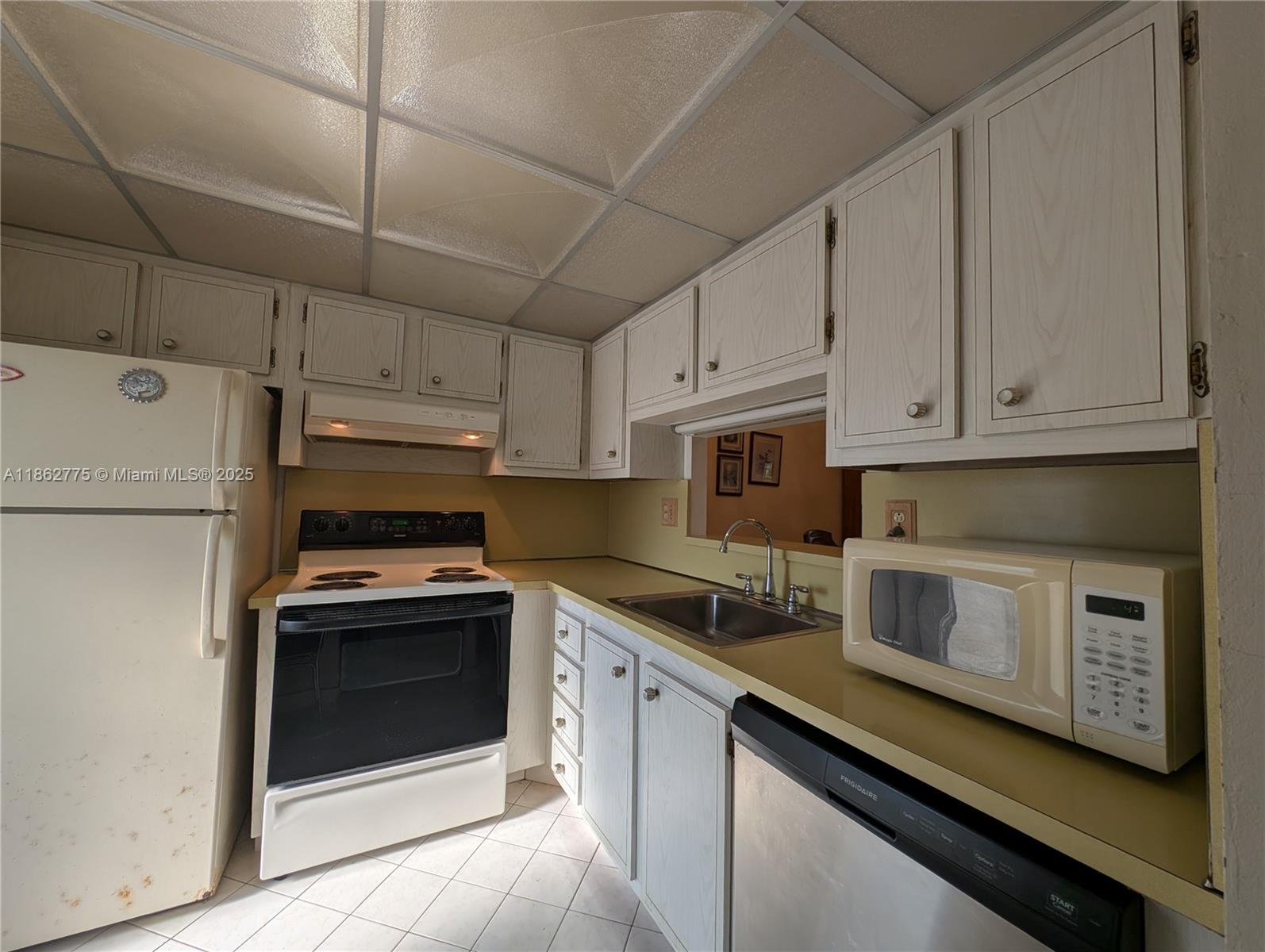 NETTLE GARDENS CONDO - Residential