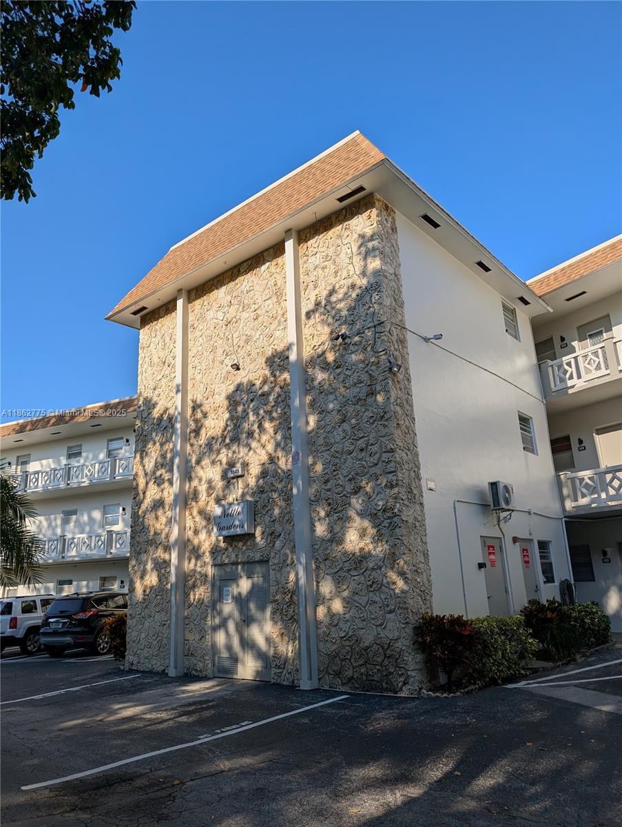 NETTLE GARDENS CONDO - Residential