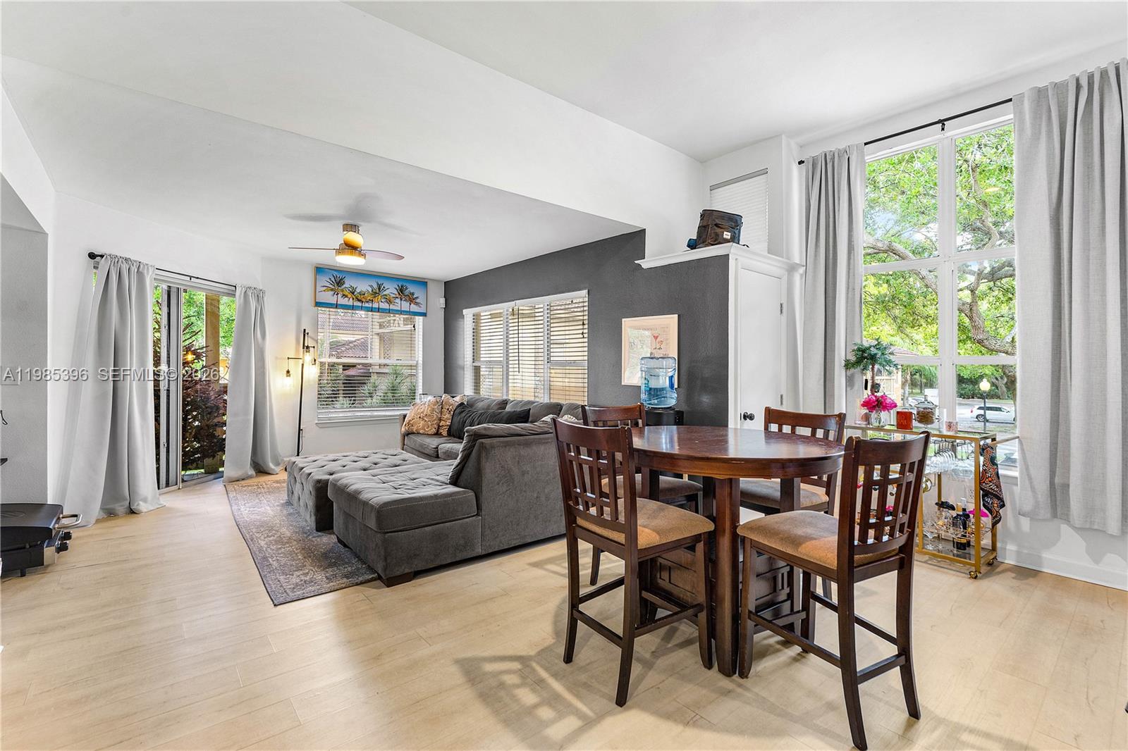 PALM LAKE CONDO - Residential