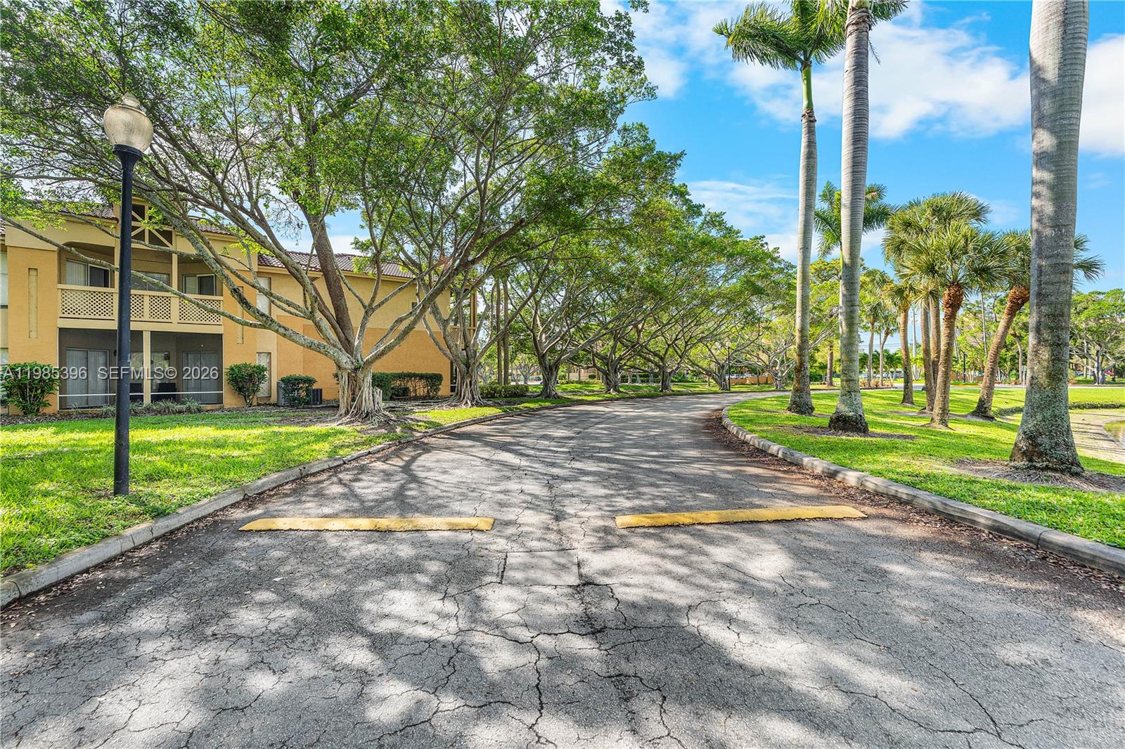 PALM LAKE CONDO - Residential