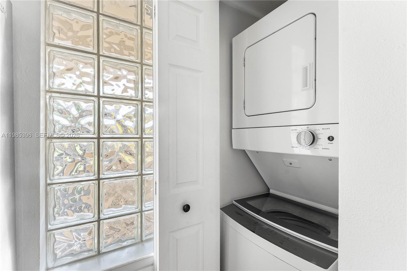 PALM LAKE CONDO - Residential