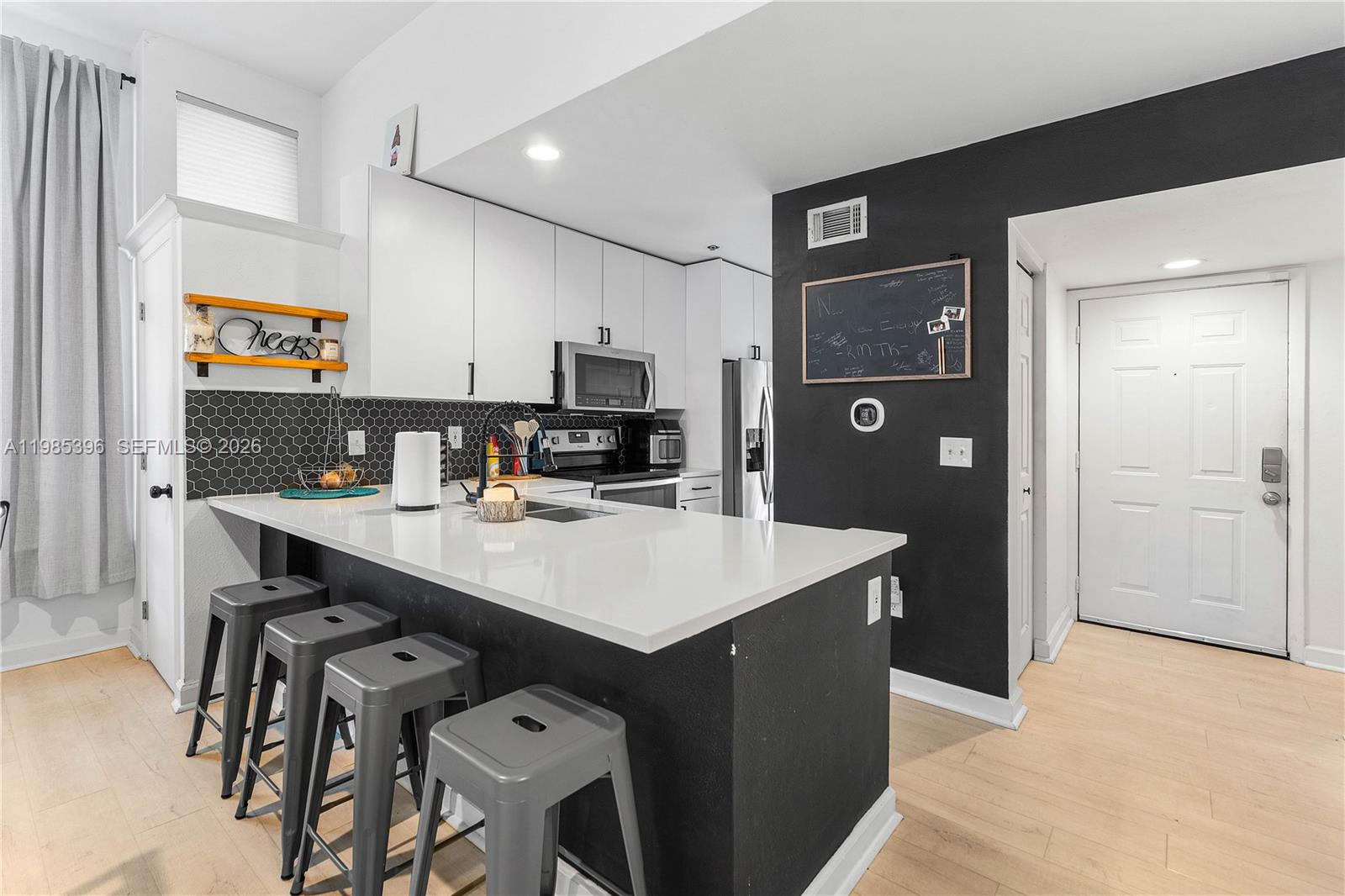 PALM LAKE CONDO - Residential